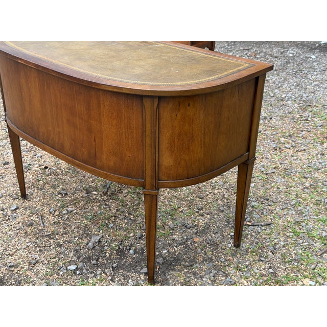 Early 20th Century Sligh-Lowry Regency Revival Writing Desk – Kidney Shaped, Leather Top For Sale - Image 6 of 12