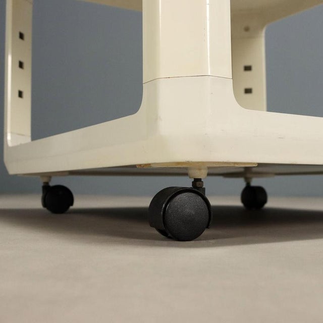 Coffee table by Alberto Rosselli for Kartell, 1970s For Sale - Image 5 of 8