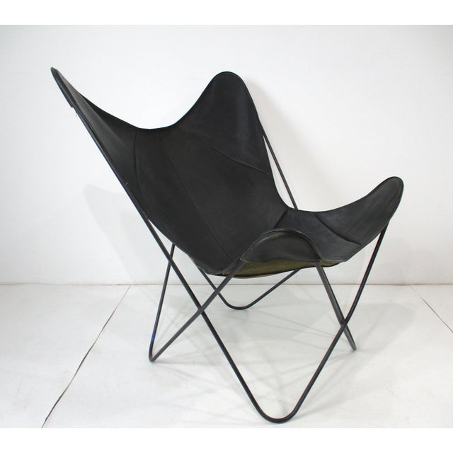 Mid-Century Modern Leather Butterfly Sling Chair by Hardoy - Jorge Ferrari Knoll (A) For Sale - Image 3 of 13