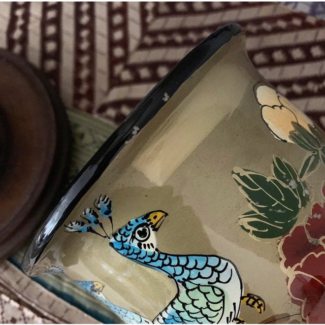 Ceramic Vintage Chinoiserie Ceramic Painted Cachepot With Peacocks Birds Pattern For Sale - Image 7 of 10