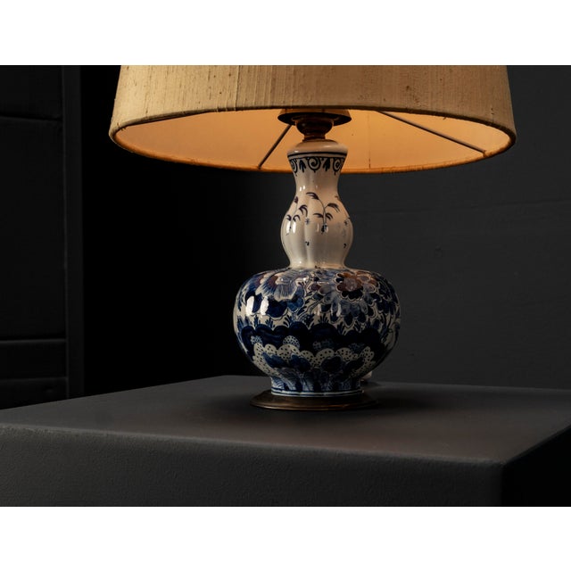 20th Century Table Lamp in Blue and White with Brass Holders from Delft Ceramic For Sale - Image 6 of 15