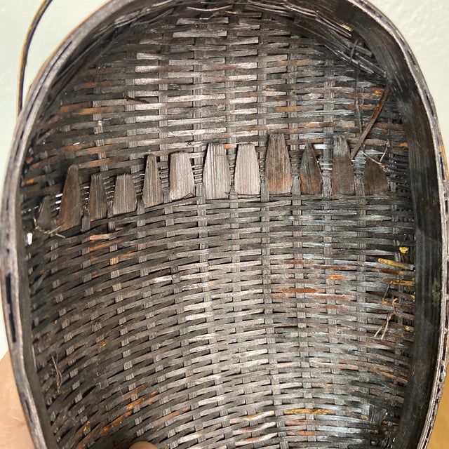 Wood Mid 20th Century Vintage Bug Beetle Bamboo Tiffin Basket – Made in Taiwan For Sale - Image 7 of 10