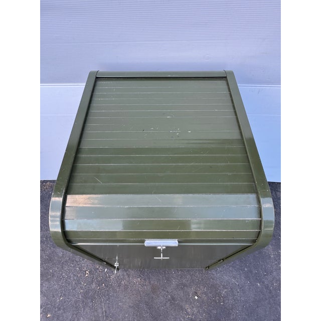 Steelcase 1950s Avocado Green Locking Metal Waterfall Rolltop File Cabinet Safe For Sale - Image 4 of 13