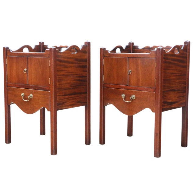 Antique Georgian Revival Mahogany Bedside Tables, 1950s, Set of 2 For Sale - Image 12 of 12