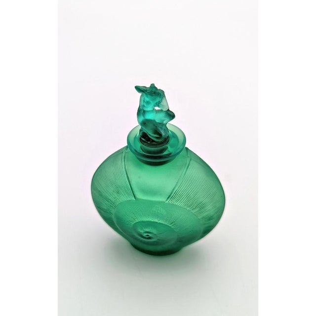 Vintage French Perfume Bottle in Emerald Green Glass by René Lalique, 1920 For Sale - Image 6 of 11
