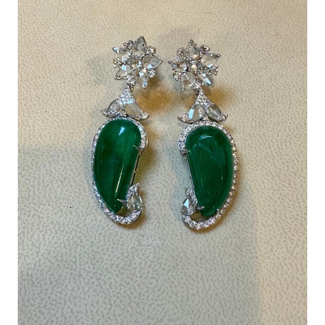 Arts & Crafts 20 Ct Fine Emerald Cabochon & 4 Ct Rose Cut Diamond 18 Kt White Gold Earrings For Sale - Image 3 of 18
