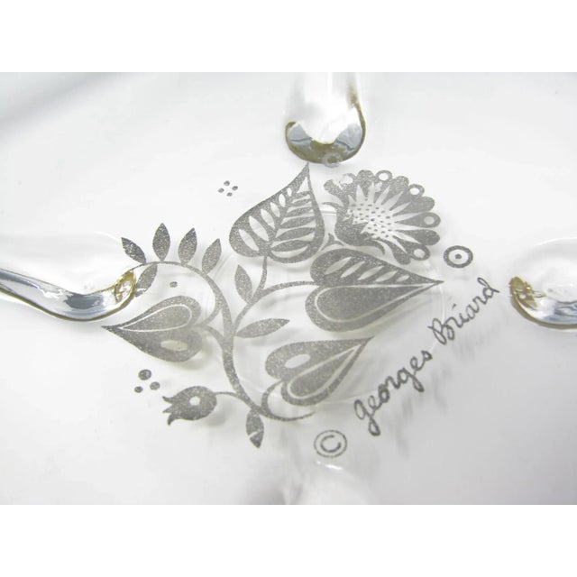 Vintage Georges Briard Damask Square Serving Dishes With Sterling Silver Rim and Decoration - 2 Pieces For Sale - Image 11 of 12