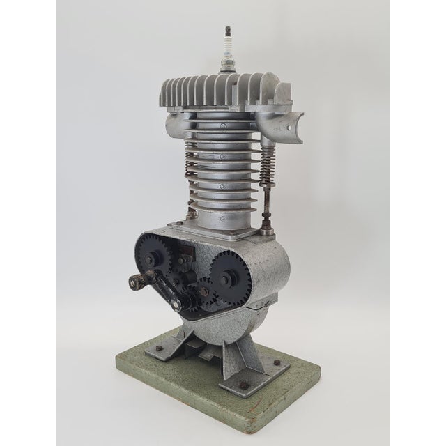 Metal Educational Model of an Internal Combustion Engine, 1970s For Sale - Image 7 of 12