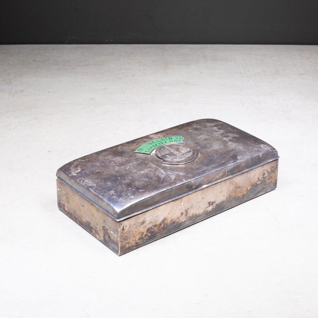 Mid-Century Modern Vintage 1959 Sinclair Oil "Capacity Day" Commemorative Desk Box by Dieges & Clust For Sale - Image 3 of 9