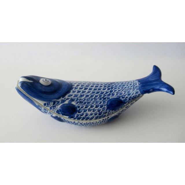 Ceramic Vintage C.1998 Asian (Seymour Mann) Blue & White Blanc De Chin Koi Fish Lidded Serving Dishes - 3 Sets For Sale - Image 7 of 13