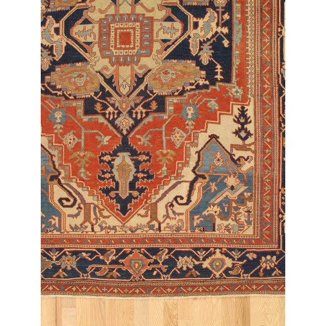 Antique Persian Serapi Carpet Handmade Oriental Rug Light Blue, Ivory, Rusty Red For Sale In New York - Image 6 of 12