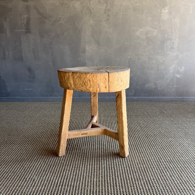 Mid-Century Modern Vintage Elm Wood Chop Block Table #U34 For Sale - Image 3 of 10