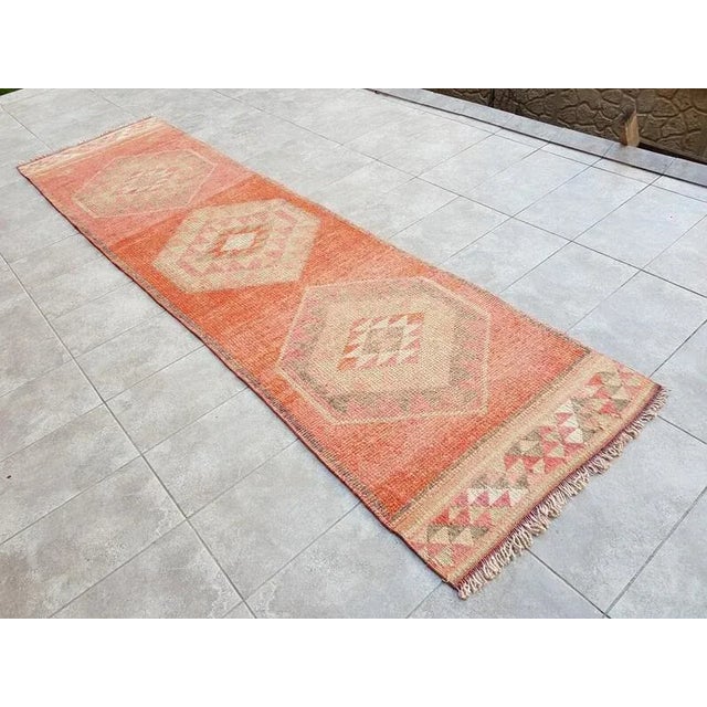 This is a vintage Turkish handwoven Anatolian OUSHAK rug. We collect Vintage rugs from Anatolia, which is the eastern part