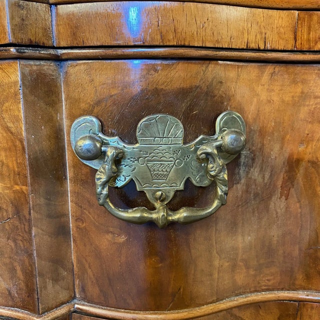 Mid 19th Century Dutch Rococo Walnut Commode or Chest of Drawers With Secret Drawer For Sale - Image 5 of 12