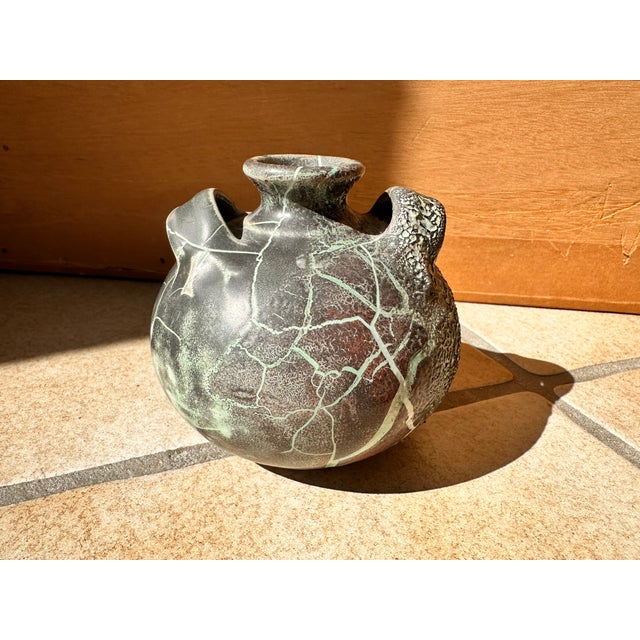 Ceramic Amphora Vase by Uwe Schellbach, Germany, 1990s For Sale - Image 7 of 11
