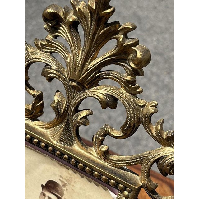 Victorian Gilded Photo Frame For Sale - Image 3 of 6