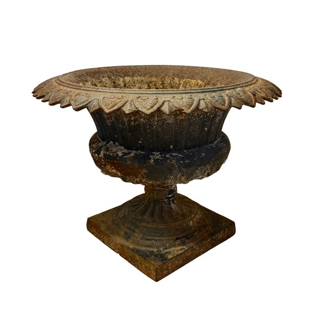 Early 19th Century Antique Cast Iron Garden Urn For Sale - Image 5 of 9