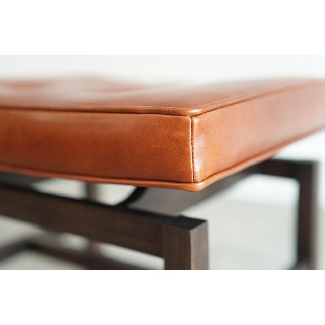 Set of 2 Stools by Jens Risom in Cognac Leather, Circa 1950s For Sale - Image 4 of 6