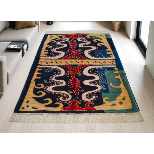 Dimensions: 50.4" x 67" or 4'2" x 5'7" Excluding fringes Material : Wool on wool. Age: About 20-30 years old but unused...