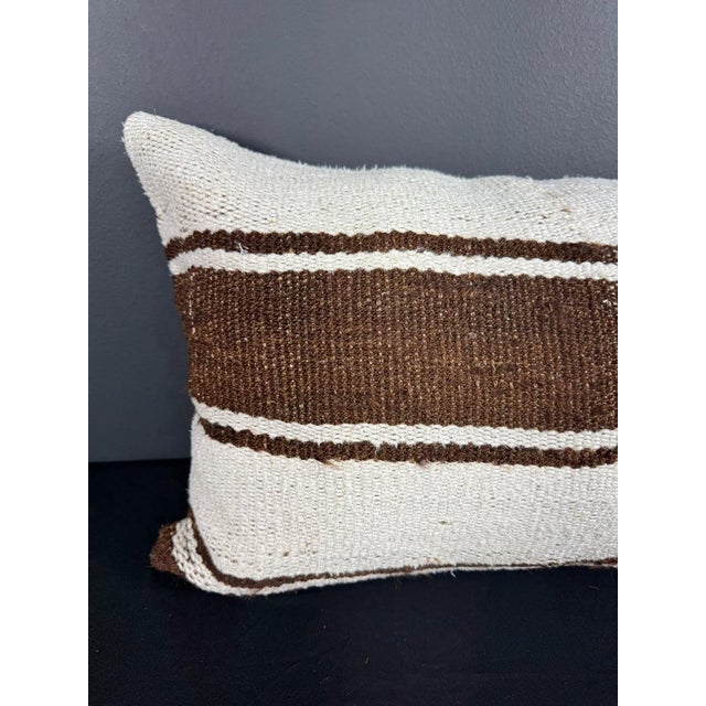 Contemporary Turkish Hemp Pillow Cushion Natural Beige Brown Pillow Cushion Cover 16" x 24" For Sale - Image 3 of 4