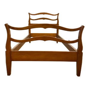 Vintage Early American Country Style Twin Size Maple Ladderback Bed