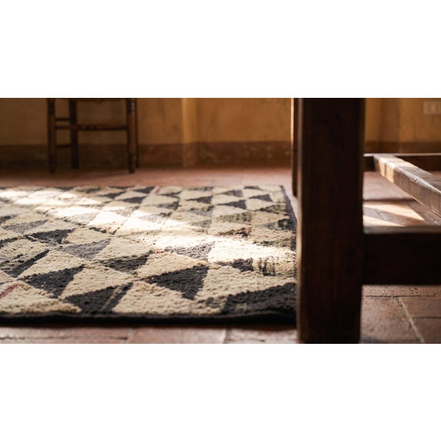 Black 1880s Gray Diamond Folk Art Antique American Hooked Rug 3'9" X 3'4" Handknotted Wool Carpet For Sale - Image 8 of 8