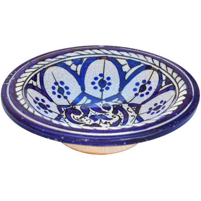 Late 19th Century Blue Moorish Ceramic Plate With Floral Pattern For Sale In New York - Image 6 of 8