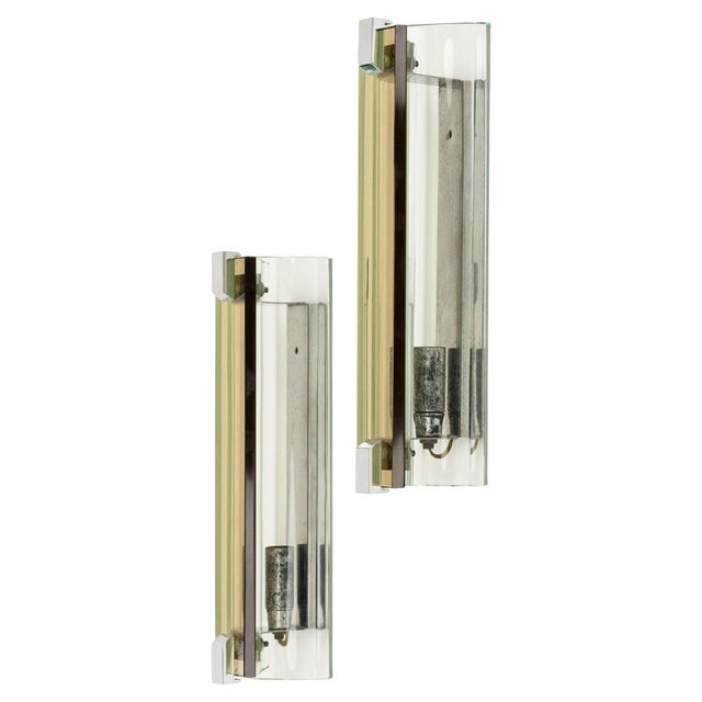 Mid-Century Wall Lamps in Glass and Steel attributed to Veca, Italy, 1970s, Set of 2 For Sale - Image 15 of 15