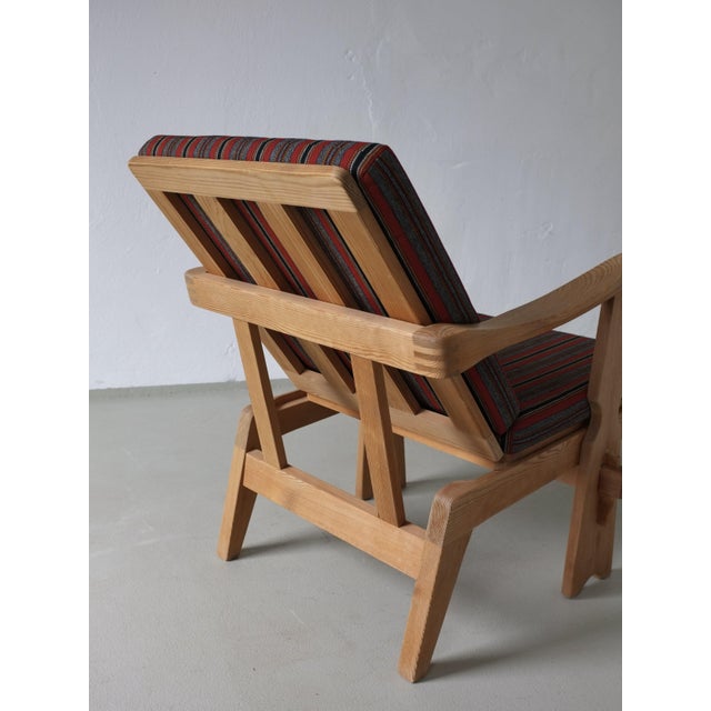 Wood Carved Pine Lounge Chairs, Scandinavia, 1970s, Set of 2 For Sale - Image 7 of 10