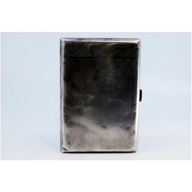 Matte Silver Cigarette Case with Geometric Lines on the Hinged Lid For Sale - Image 4 of 7