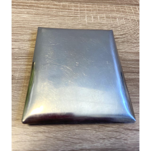 Pocket Powder Compact in Sterling Silver, 1890s For Sale - Image 5 of 13