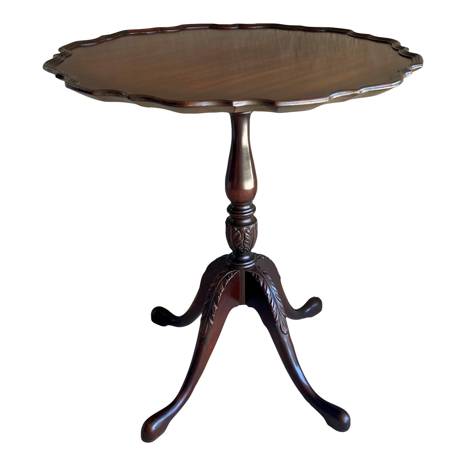 1940s Ferguson Furniture Treasures Queen AnneInspired Mahogany