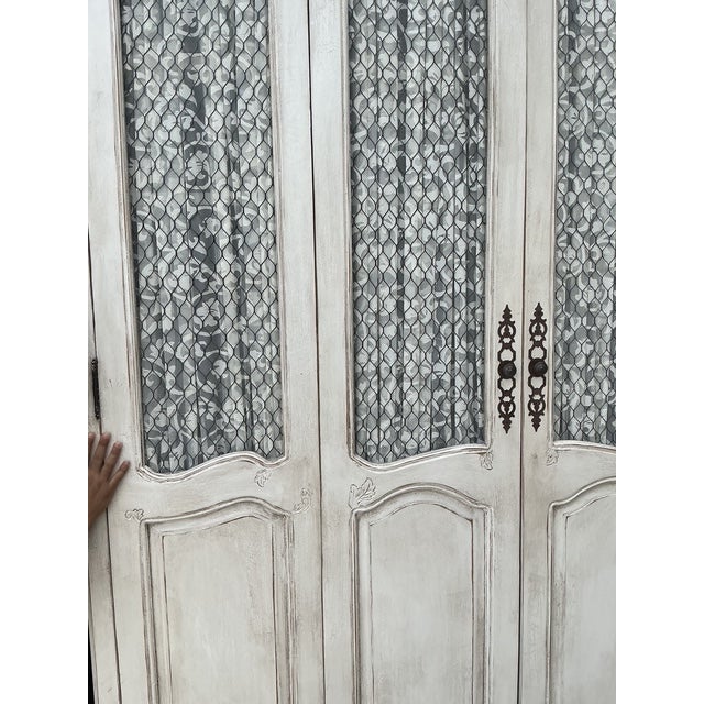 Vintage Habersham Louis XV Bibliotheque For Sale In West Palm - Image 6 of 13