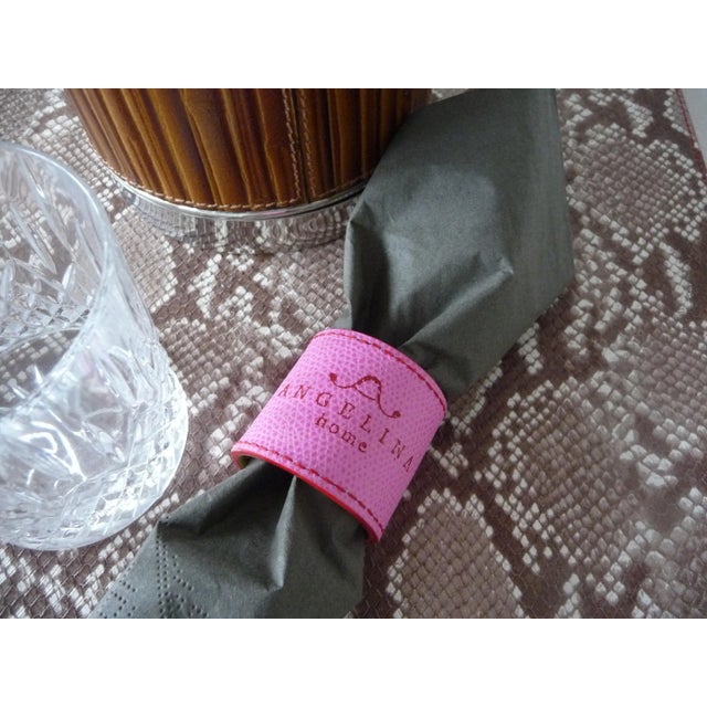 Set of Miami Model of Luxury collection composed by two tablemats/placemats is evocative of exotic lands. Set delivered...