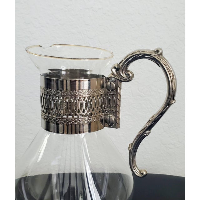 1980s Elegance Glass Coffee Carafe With Warming Stand, Ep Brass Silver Plated Tea Pot For Sale - Image 9 of 12