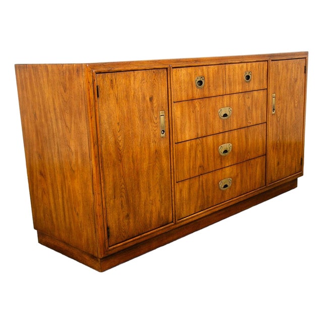 1960s Mid Century Modern Credenza Dresser Drexel 5 Drawer Brass Handles Passage MCM For Sale
