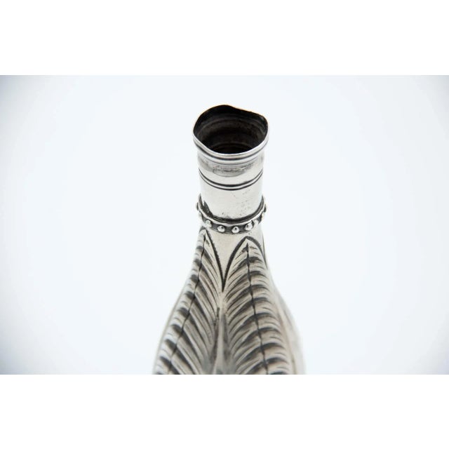 Small Silver Vases with Pearly Reliefs For Sale - Image 3 of 4