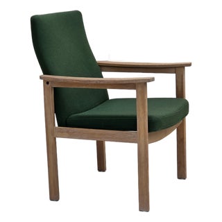 Danish Armchair in Green Furniture Wool and Oak Wood from Høng Stolefabrik, 1980s For Sale