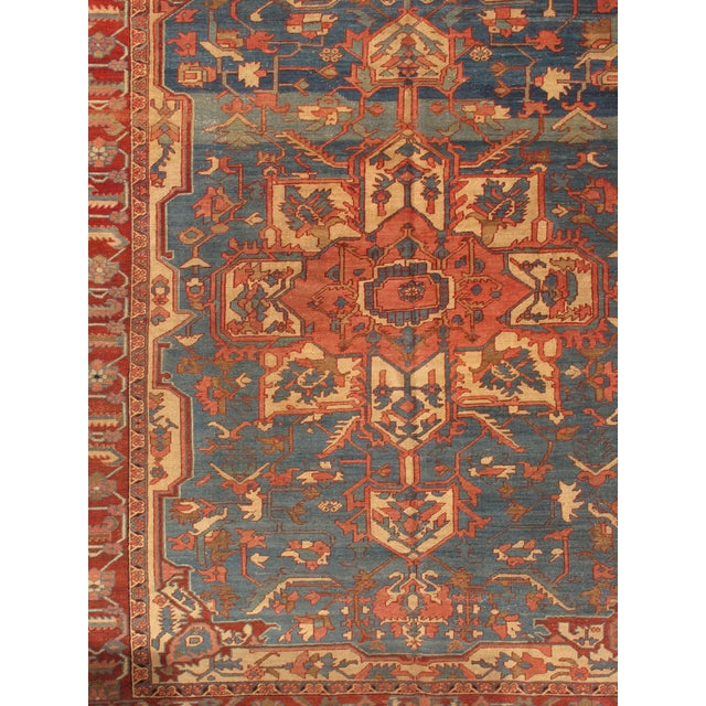 Late 19th Century Antique Persian Serapi Carpet, Handmade Rug Light Blue, Ivory, Rusty Red For Sale - Image 5 of 18