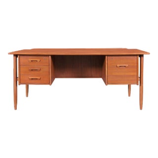Scandinavian Modern Teak Executive Desk by Goran Strand for Lelangs Mobelfabrik For Sale