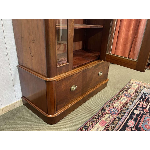 19th Century English Mahogany Bookcase For Sale - Image 4 of 18