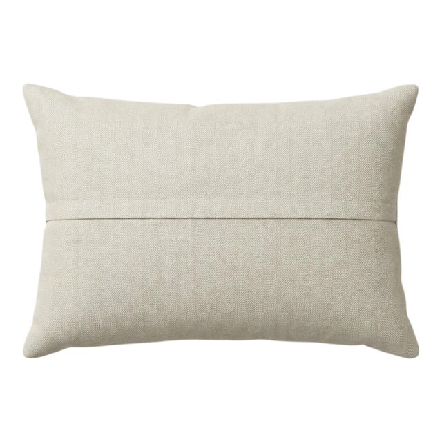 Heritage Wool Lumbar Rug Pillow Cover 16'' X 24'' For Sale - Image 4 of 4