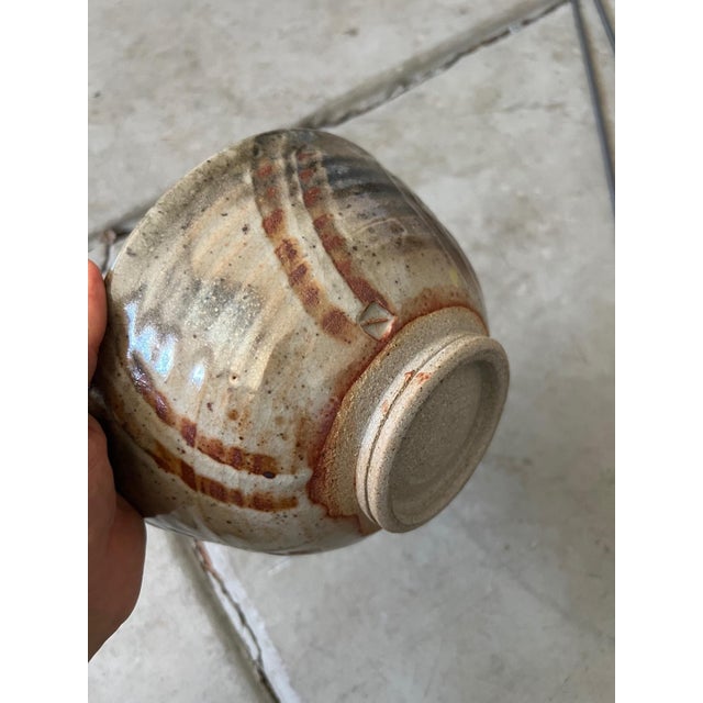 Late 20th Century Set of 2 Wood-Fired Shino Studio Pottery Bowls For Sale - Image 5 of 18