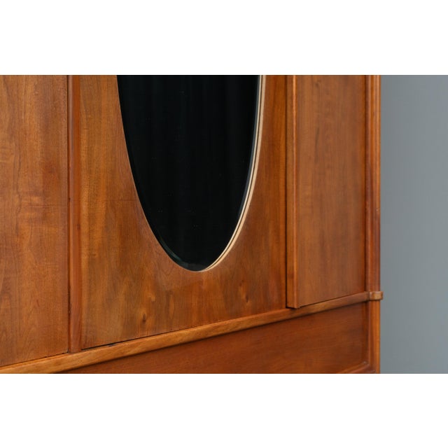 Art Nouveau Wardrobe in Walnut For Sale - Image 16 of 18