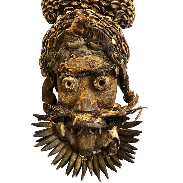 On offer is a Kuba Bwoom helmet mask from the Kuba Kingdom (Democratic Republic of the Congo), specifically featuring a...