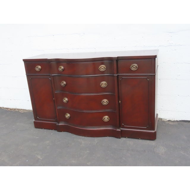 Traditional Drexel 1940s Mahogany Long Credenza Sideboard Media Console 6626 For Sale - Image 3 of 18