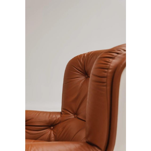 Karate Lounge Chairs and Ottomans by Michel Cadestin for Airborne, 1970s, Set of 3 For Sale - Image 9 of 15