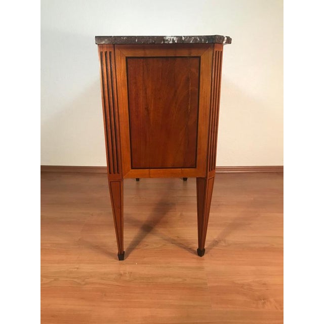 Wood Louis XVI French Mahogany Chest of Drawers, 1780 For Sale - Image 7 of 13
