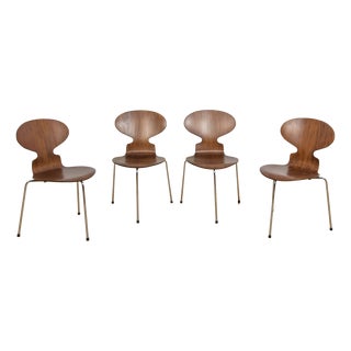 Mid-Century Model 3101 Ant Dining Chairs by Arne Jacobsen for Fritz Hansen, Denmark, 1970s, Set of 4 For Sale