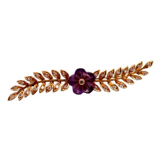 Gold Brooch with Brilliant Cut Diamonds For Sale